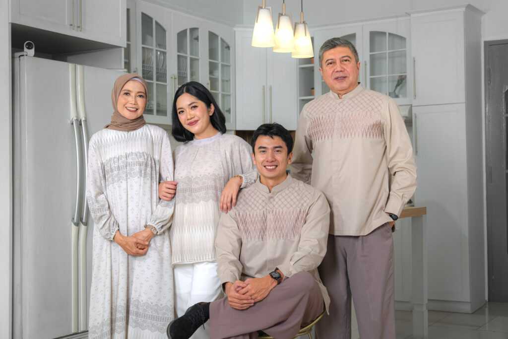 raya collection elizabeth sarimbit